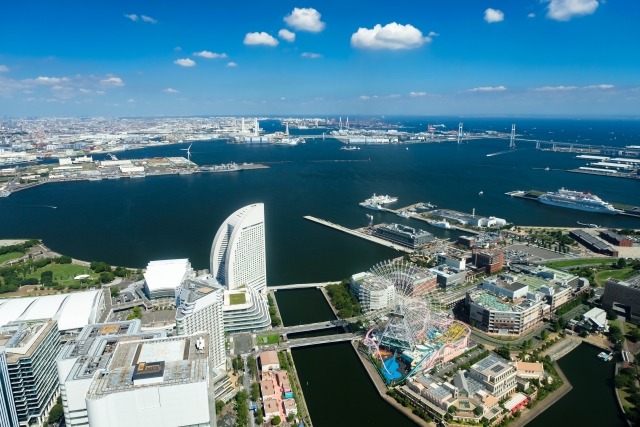 横浜市のランドマークタワー近辺